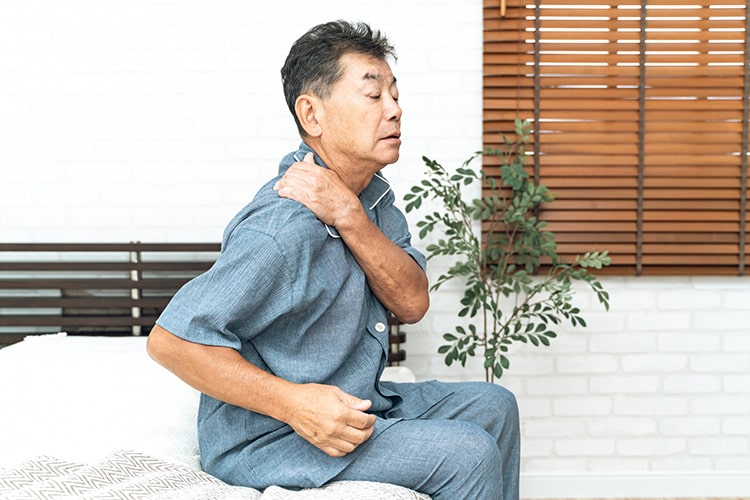 五十肩（四十肩）